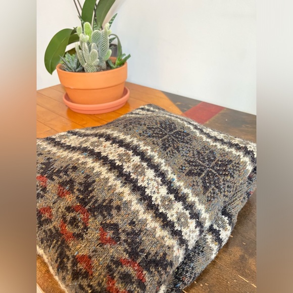 ETCHINGS ACRYLIC / WOOL SWEATER - Picture 2 of 2